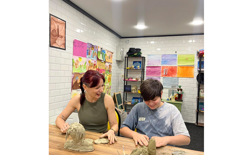 ჯადოსნური, შემოქმედებითი და განმავითარებელი დაბადების დღე 10 ბავშვზე