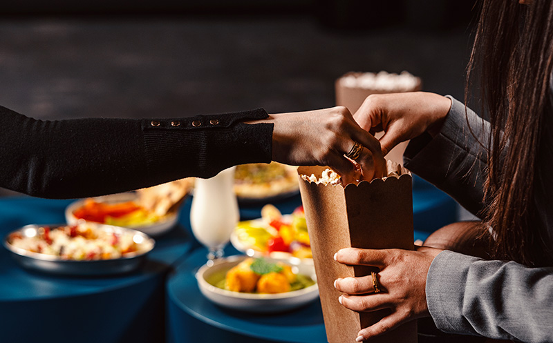 იქირავეთ დახურული სივრცე 6, 12 ან 18 სტუმარზე სასტუმროში