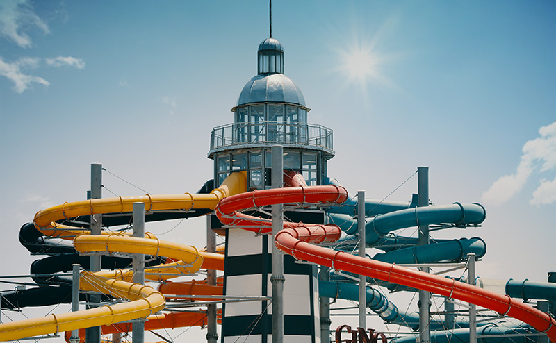 თბილისში, ზღვის უბანში, ჯინოს აკვაპარკთან ერთად, ნომერი 2 სტუმარზე ზღვის ან ტყის ხედებით