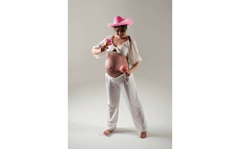 დაბადების დღის, საორსულე ან საოჯახო ფოტოსესია