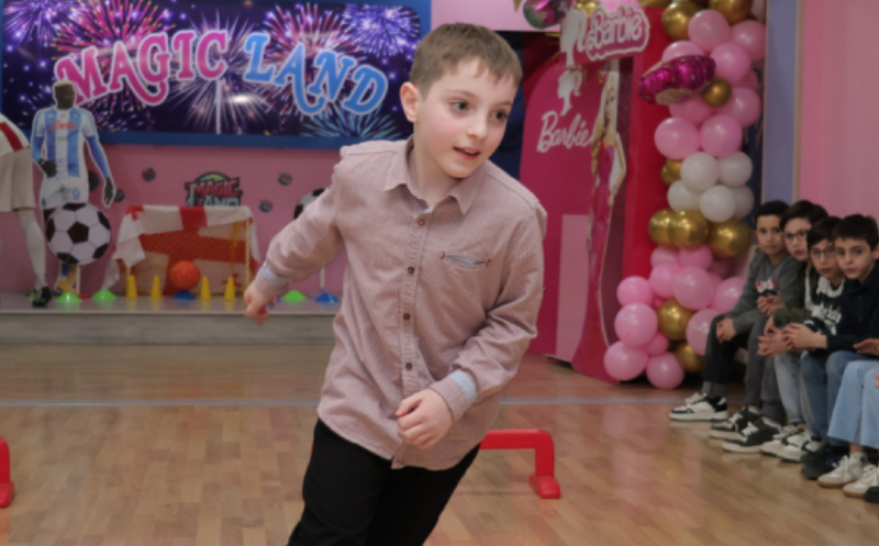 დაბადების დღის წვეულება 10, 15, 20, 25, 30 ბავშვზე + იუბილარი უფასოდ