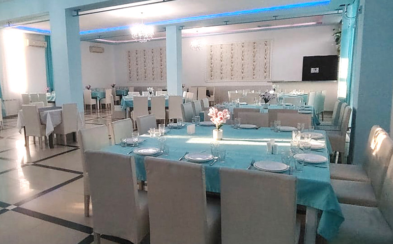 10-12 სტუმარზე ქართული ტრადიციული კერძები და ცოცხალი მუსიკა