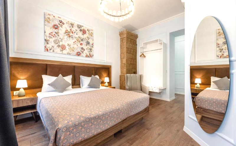 თბილისში, ნომერი 2 სტუმარზე საუზმით