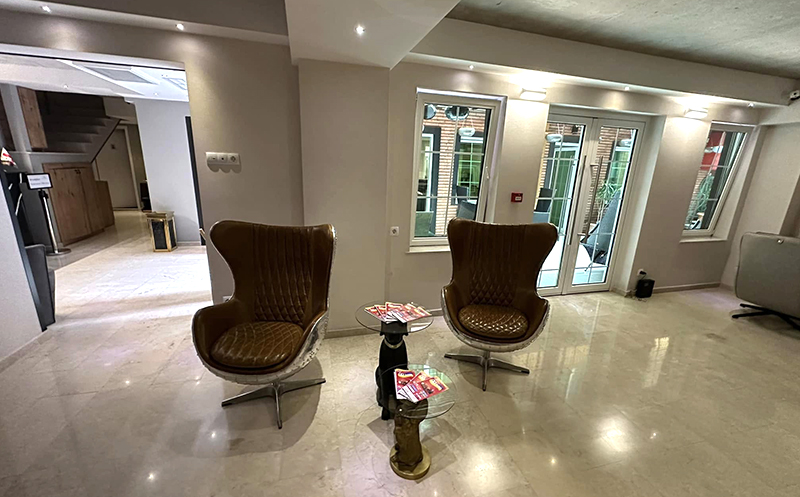 თბილისში, ნომრები 2-3 სტუმარზე საუზმით