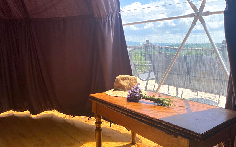 კახეთში, გლემფინგი 2+1 სტუმარზე საუზმით