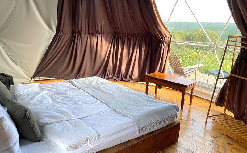 კახეთში, გლემფინგი 2+1 სტუმარზე საუზმით