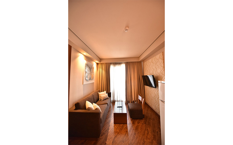 დელუქსის ტიპის 2 ოთახიანი აპარტამენტი 4+1 სტუმარზე