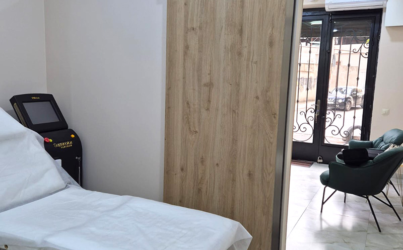 დიოდური ეპილაცია 3 სხივიანი 2025 წლის აპარატით