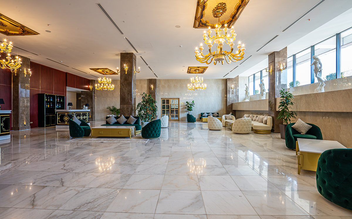 ნომერი 2 სტუმარზე საუზმით / საუზმის გარეშე, დაუხურული აუზით, ფიტნესით, თბილისში