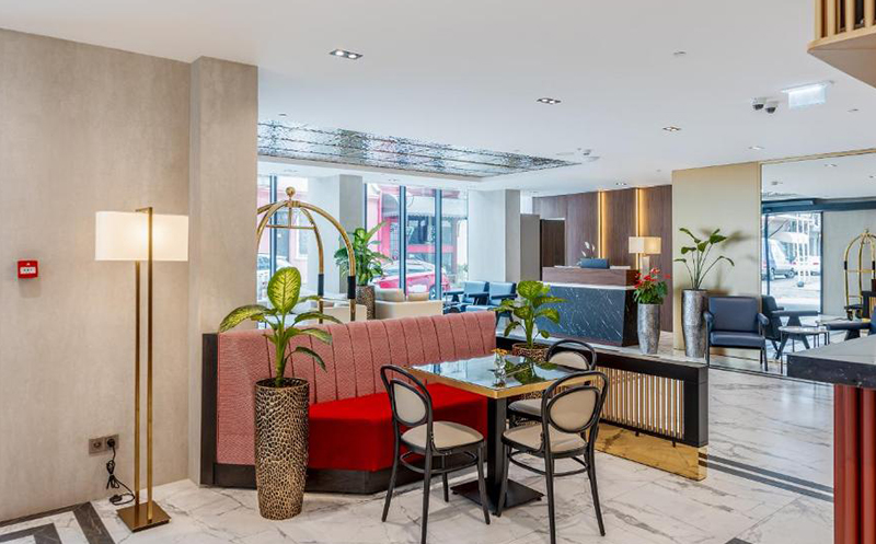 ბათუმში, ნომრები 2 სტუმარზე საუზმით