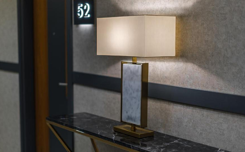 ბათუმში, ნომრები 2 სტუმარზე საუზმით