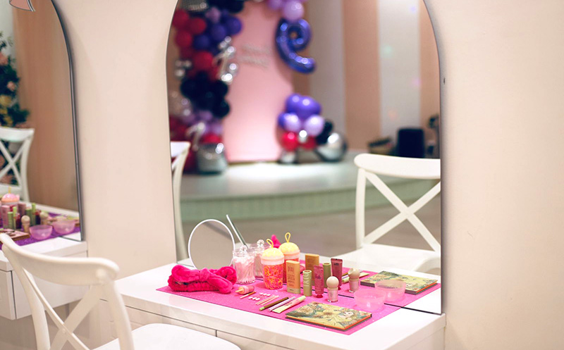 პროგრამა ჯადოსნური სამყარო 10-15 ან 15-20 ბავშვზე