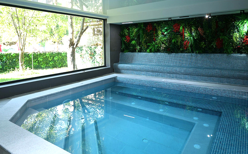 წყალტუბოს კურორტზე, ნომერი 2 ან 2+1 სტუმარზე საუზმით, ჯაკუზით და საუნით