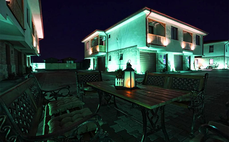 მცხეთაში ნომერი 2 ან 3 -4 სტუმარზე აივნით