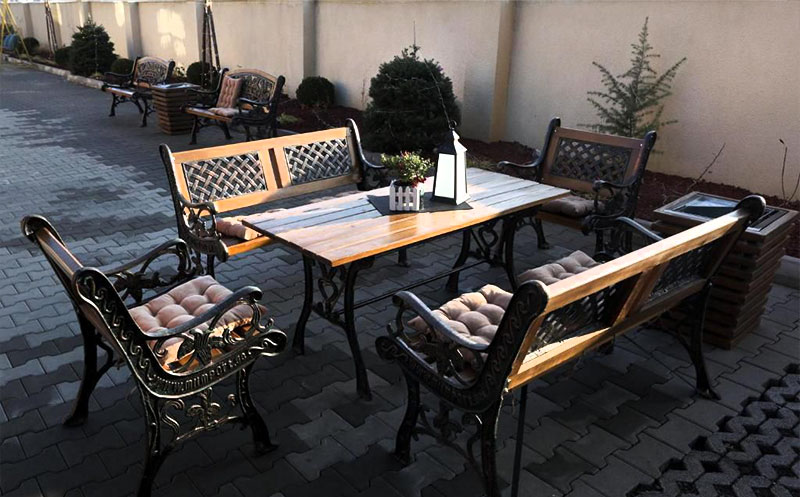 მცხეთაში ნომერი 2 ან 3 -4 სტუმარზე აივნით