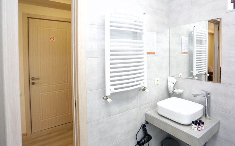 მცხეთაში ნომერი 2 ან 3 -4 სტუმარზე აივნით