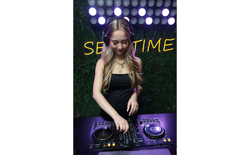 DJ PARTY დახურული წვეულება 10, 15, 20, 25 ან 30 თინეიჯერისთვის