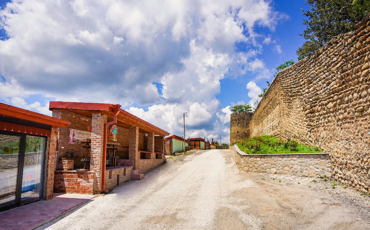 სიღნაღში ნომერი 2, 2+1 ან 5 სტუმარზე