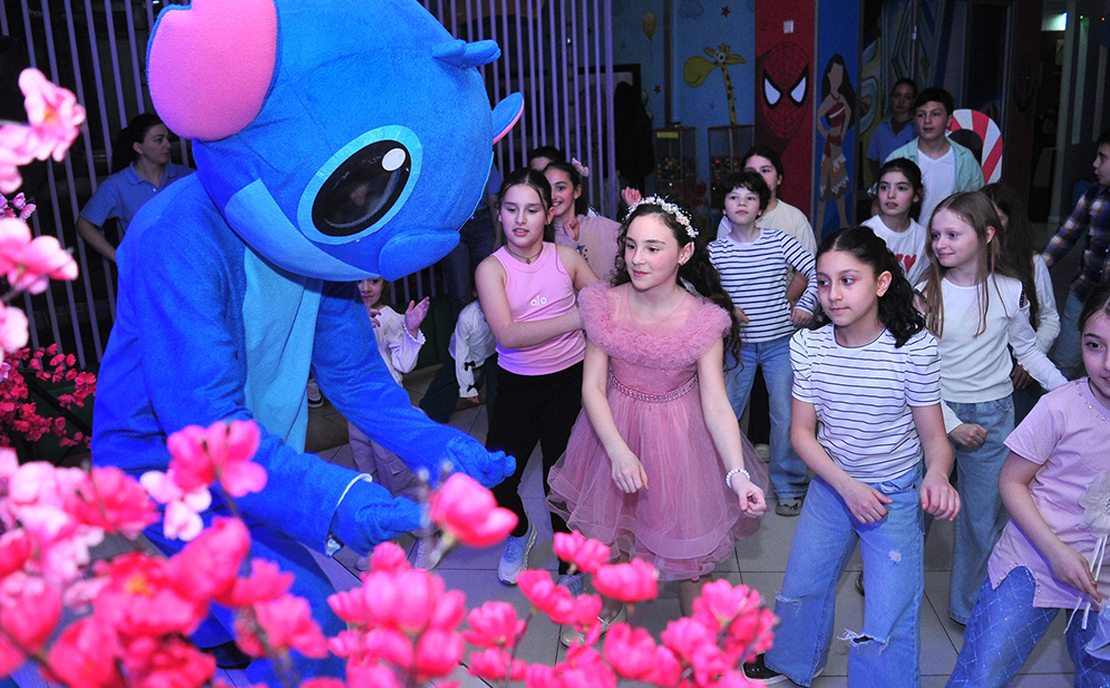 დაბადების დღის წვეულება 15+1 ბავშვზე