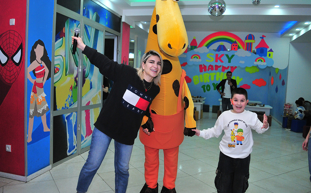 დაბადების დღის წვეულება 15+1 ბავშვზე