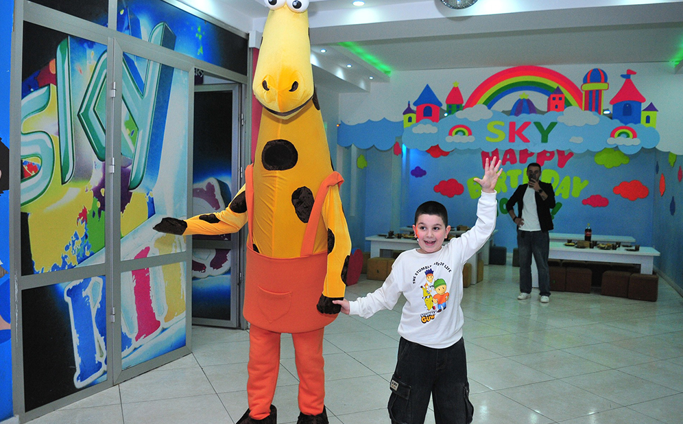 დაბადების დღის წვეულება 15+1 ბავშვზე