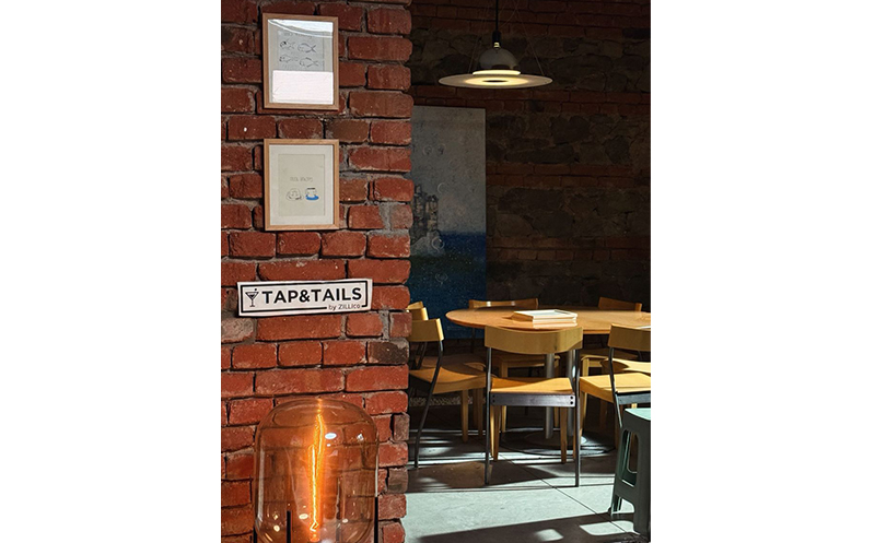 15% დანაზოგი სრულ ასორტიმენტზე ბარისგან TAP&TAILS BY ZILLIco