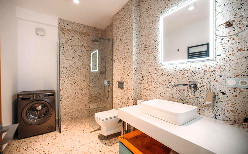 თბილისში, ახალი აპარტამენტი 2 სტუმარზე, საჩუქრად 30% დანაზოგი რესტორანში