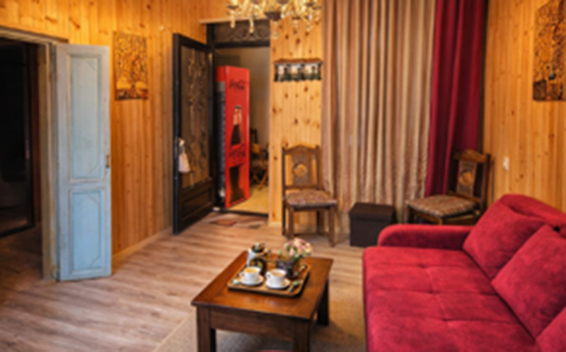 სიღნაღში, ოროთახიანი აპარტამენტი 3/4 სტუმარზე საუზმით, ღია აუზით