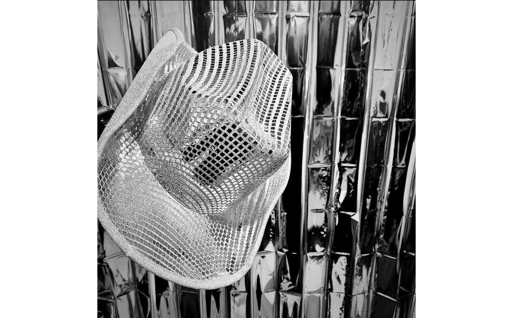 2 სტუმარზე, სივრცის დაქირავება ფოტოსესიისთვის