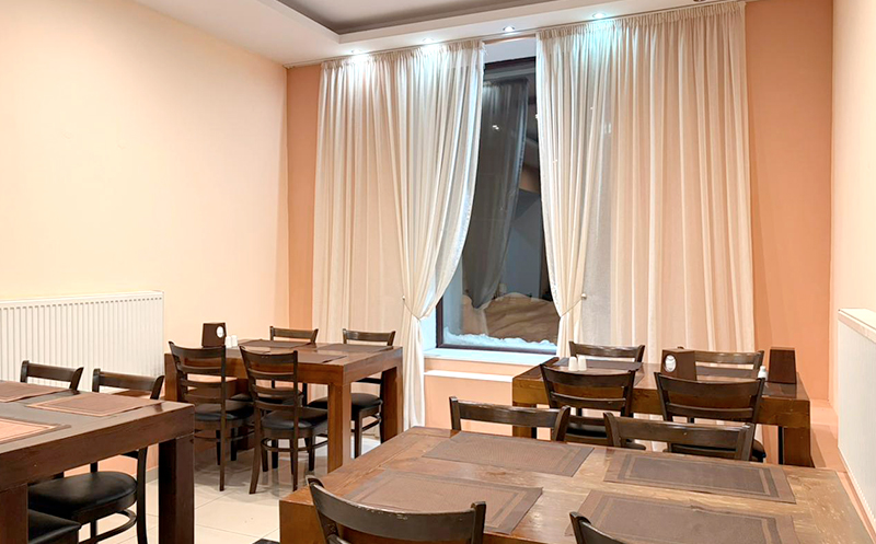 ნომრები 2, 3 ან 4 სტუმარზე საუზმით, აივნით და ხედით გუდაურში8