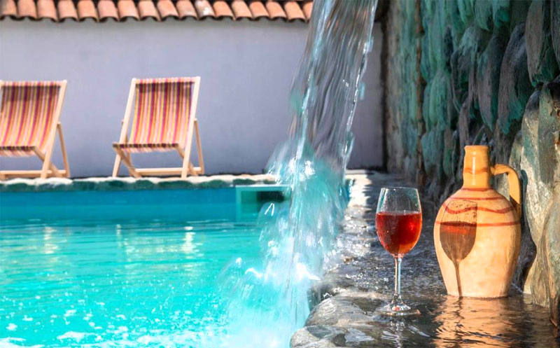 ნომრები 2 სტუმარზე საუზმით/საუზმის გარეშე ლაგოდეხში