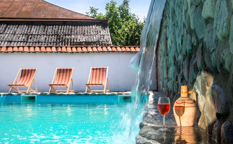 ნომრები 2 სტუმარზე საუზმით/საუზმის გარეშე ლაგოდეხში