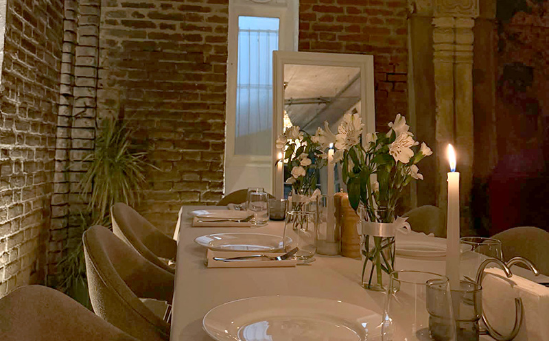 ვალენტინობისთვის, 2 სტუმარზე კერძები და კოქტეილი